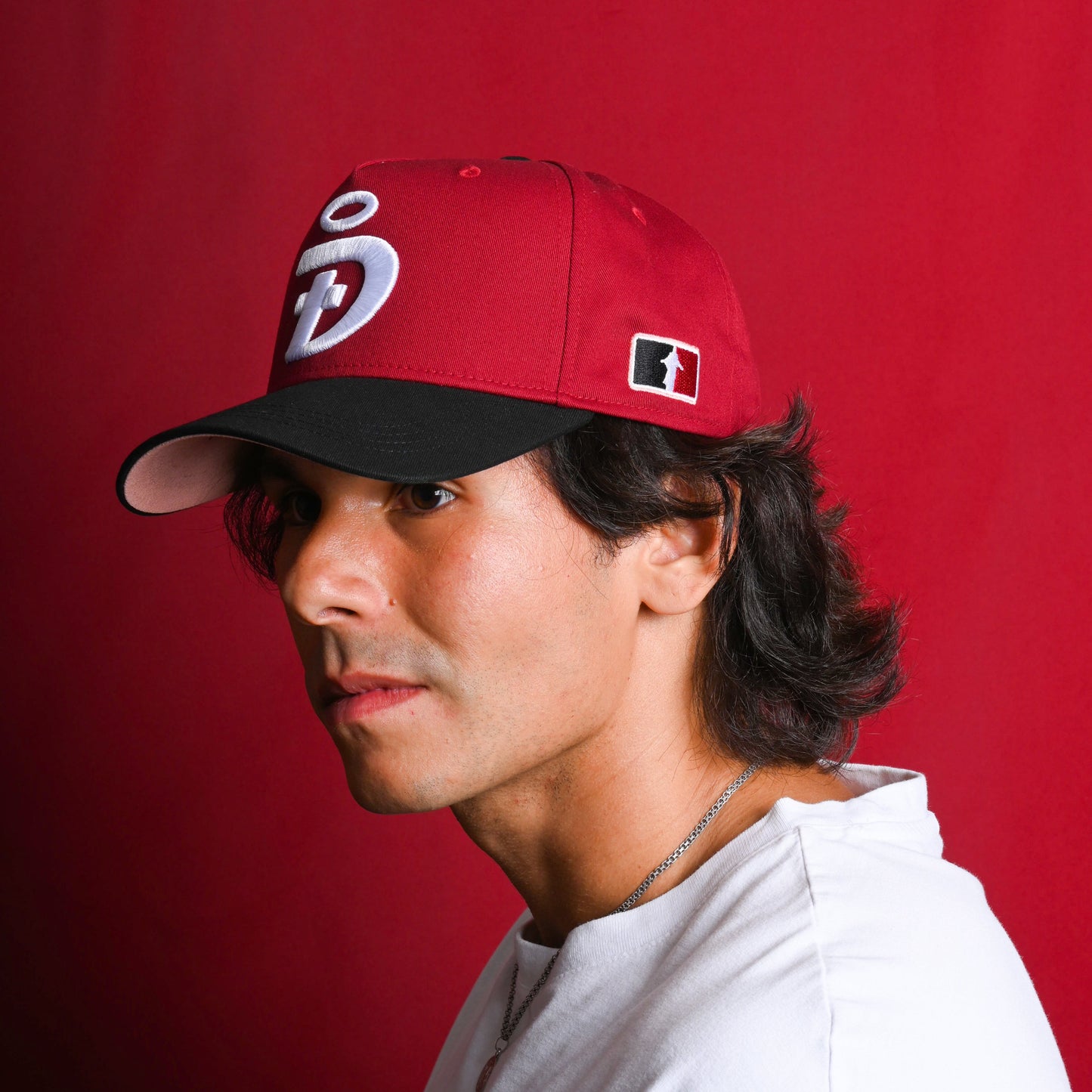 Rojo y negro: confía en él.