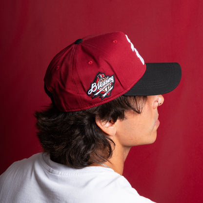 Rojo y negro: confía en él.